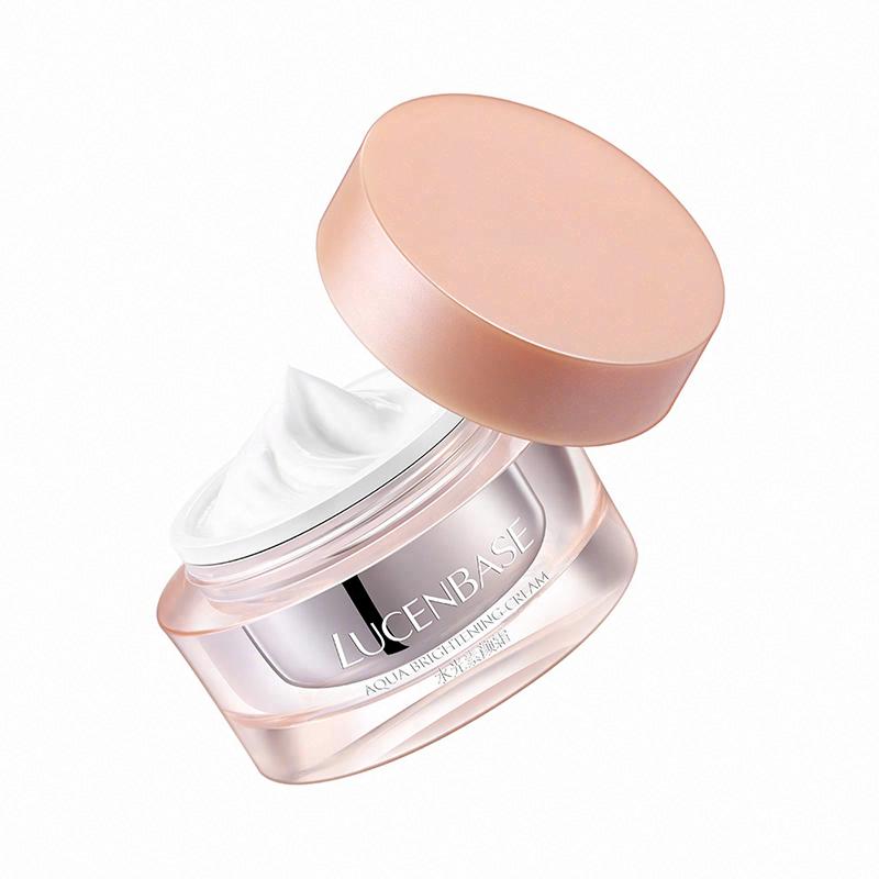 透真水光素颜霜